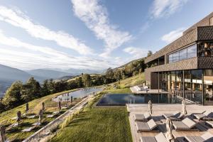 Santre Dolomythic Home - Good To Know