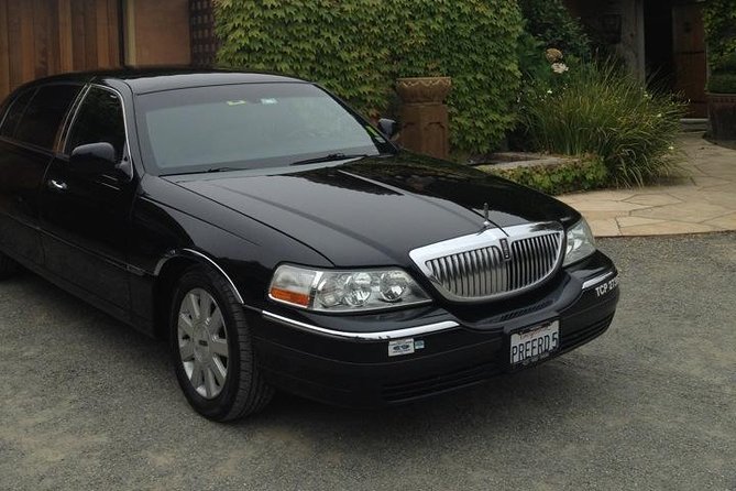 Sedan Airport Transfer From St Helena to SFO (One Way)