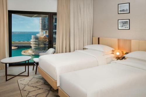 Sheraton Abu Dhabi Hotel & Resort - About Your Stay