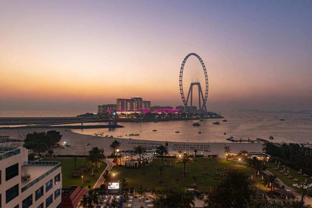 Sheraton Jumeirah Beach Resort Review