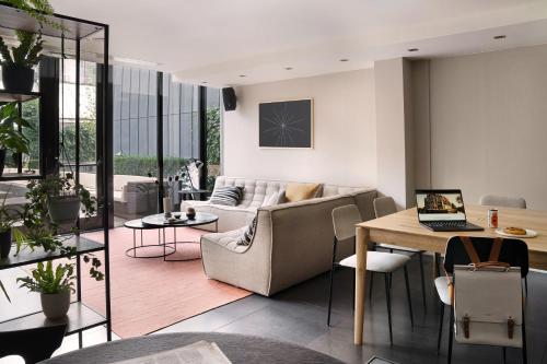 Sonder Park House Review