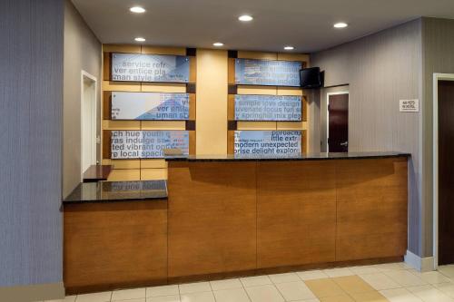 SpringHill Suites Bakersfield - Good To Know