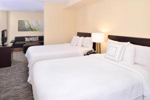 SpringHill Suites by Marriott Corona Riverside - Good To Know