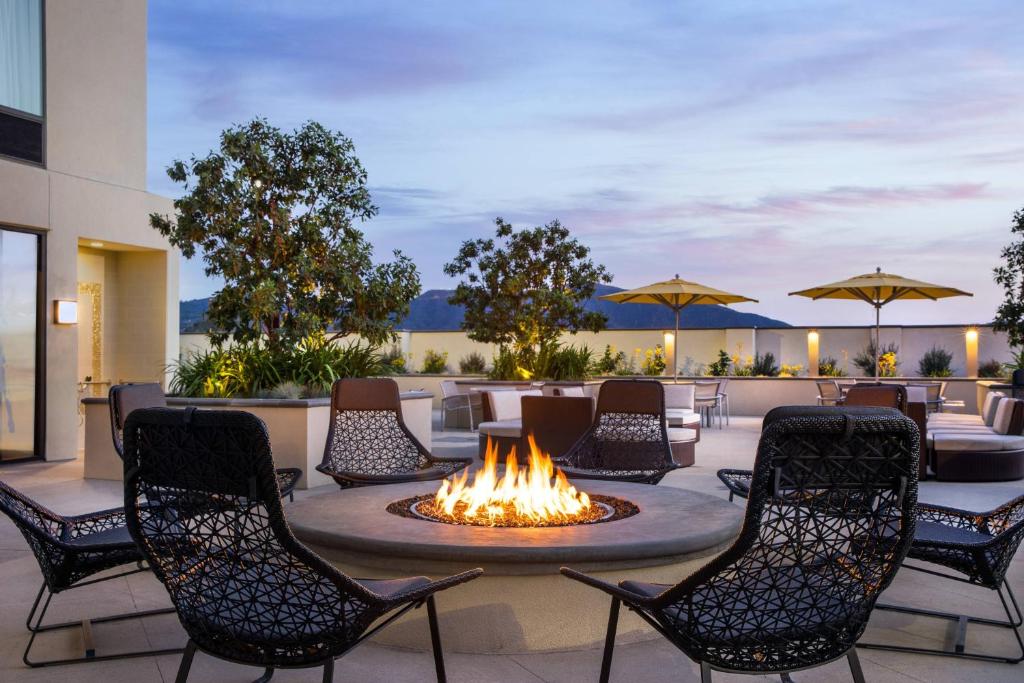 SpringHill Suites by Marriott Los Angeles Burbank/Downtown - Good To Know