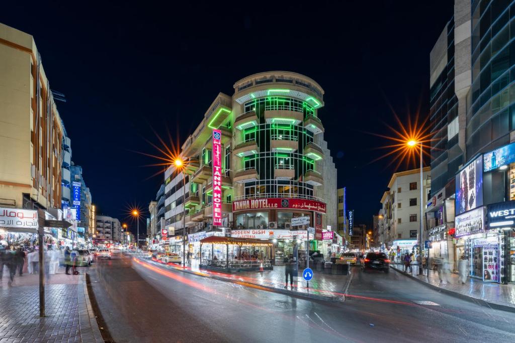 Tanha Hotel Review