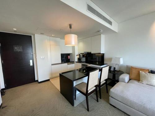 The Address Dubai Marina - About Your Stay