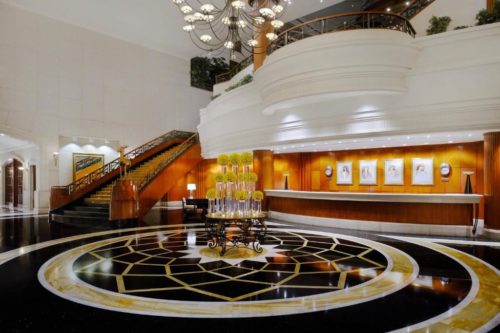 The Bristol Hotel Review