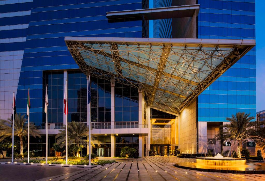 The H Dubai Review
