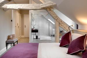 The Manor Les Minimes - Good To Know