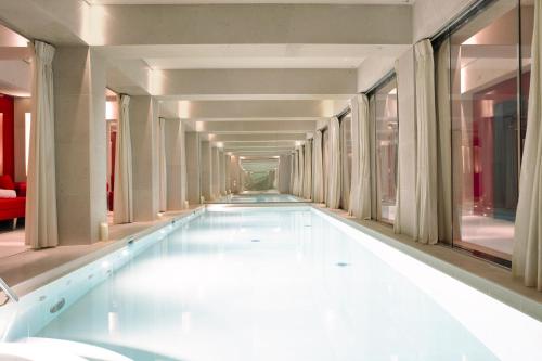 The Reserve Paris Hotel & Spa - Good To Know
