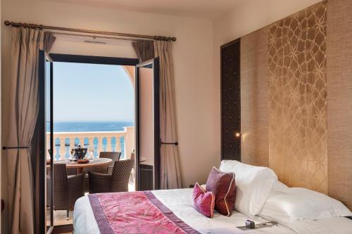 Tiara Miramar Beach Hotel & Spa - Good To Know