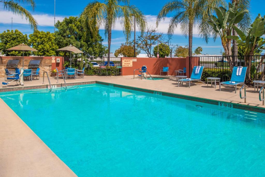 TownePlace Suites by Marriott Anaheim Maingate Near Angel Stadium Review