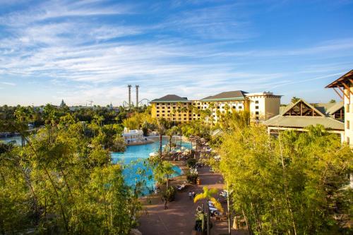 Universals Loews Royal Pacific Resort - Good To Know