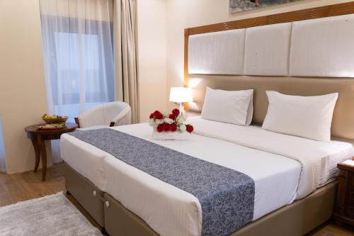 Vendome Plaza Hotel - About Your Stay