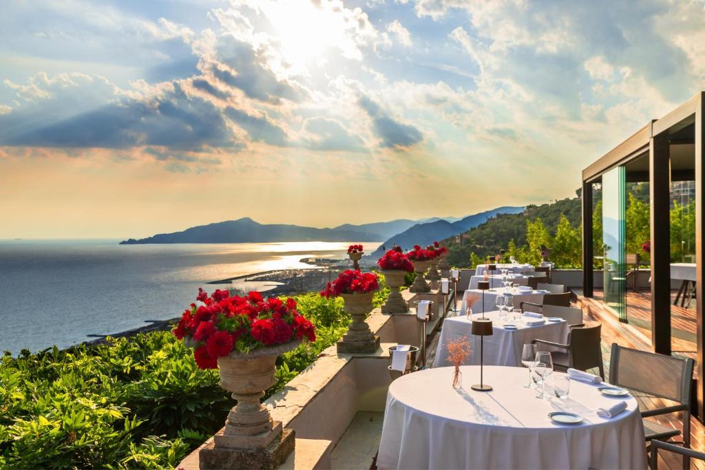 Villa Riviera Resort - Good To Know