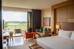 VOGO Abu Dhabi Golf Resort & Spa Formerly The Westin Abu Dhabi Golf Resort & Spa - About Your Stay