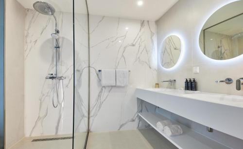 Westcord Art Hotel Amsterdam 4 Stars - Good To Know
