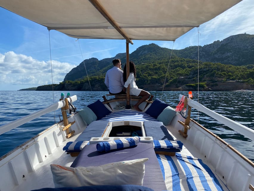 Alcudia, Private Tour: Scenic 2.5-Hour Boat Tour - Tour Overview
