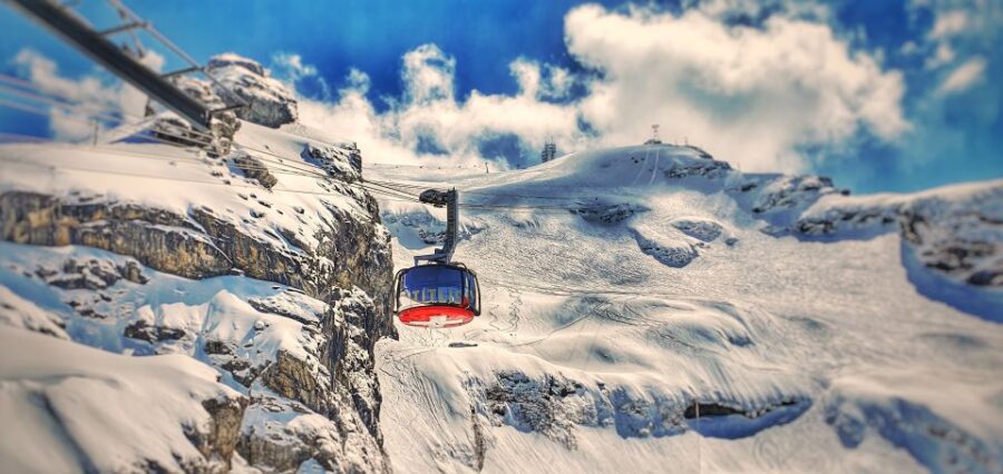 Alpine Majesty: Private Tour to Mount Titlis From Basel