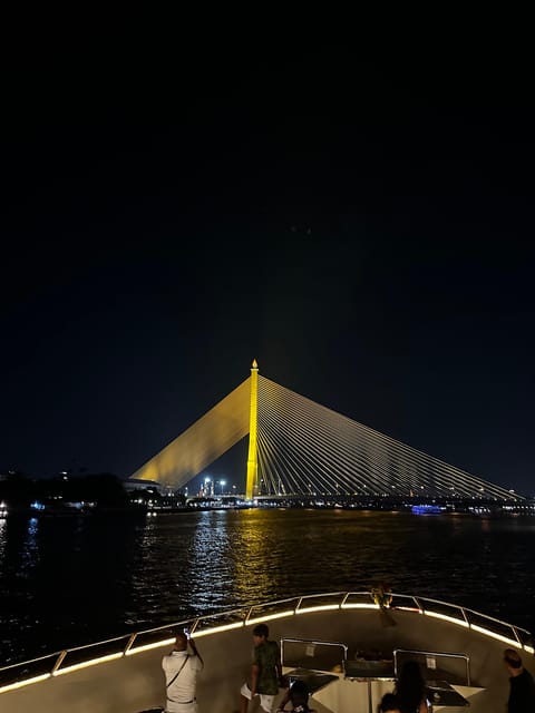 Bangkok: Chao Phraya River Cruise With Indian Buffet Dinner