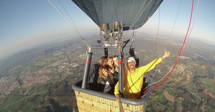 Barcelona LANOIA: Balloon Flight Shared Tour