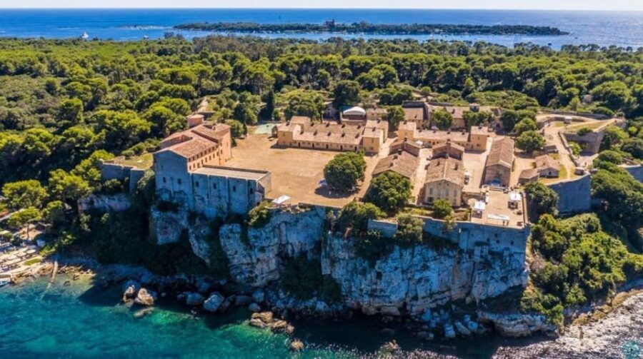 Boat Trip to the Lérins Islands and Cannes