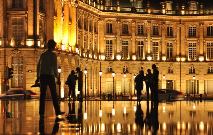 Bordeaux: Exclusive Private Guided Walking Tour