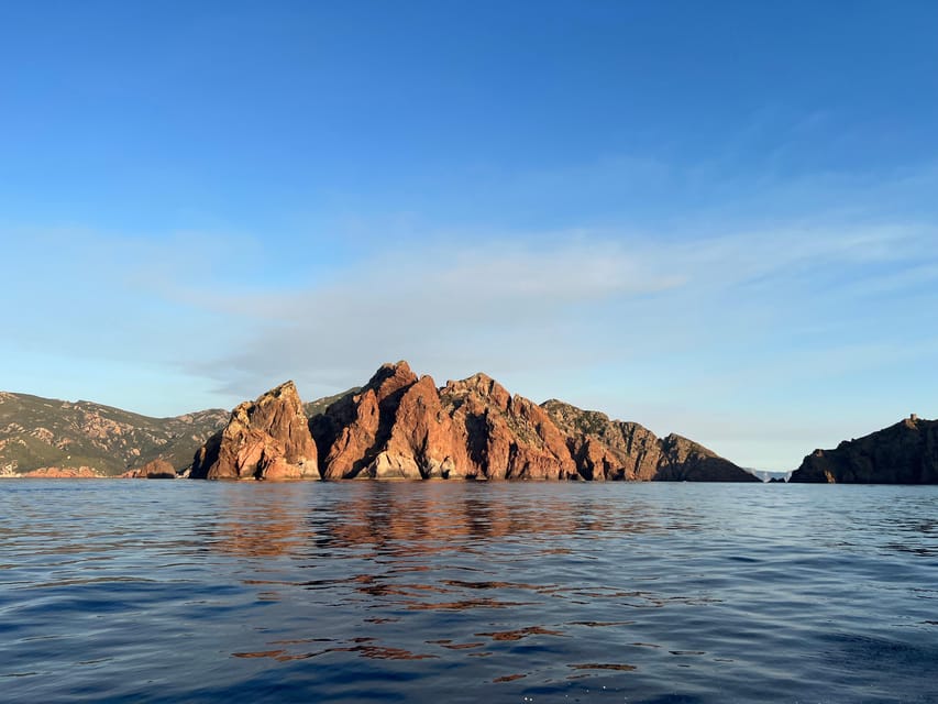 CALVI – SCANDOLA 4H: Guided Tour in a 48-Seater Comfort Shuttle