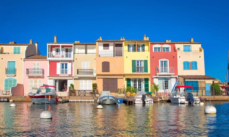 Cannes: Coastline Boat Excursion to St Tropez via Esterel