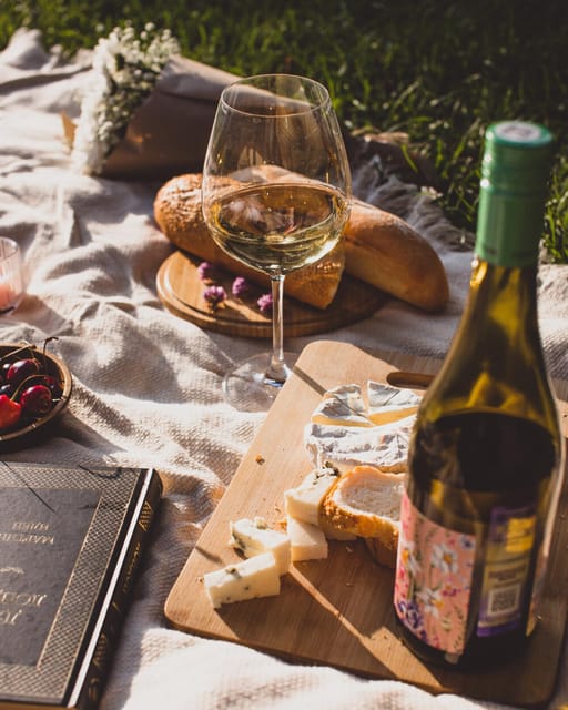 Chamonix: Snowshoeing With Local Cheese & Wine Tasting