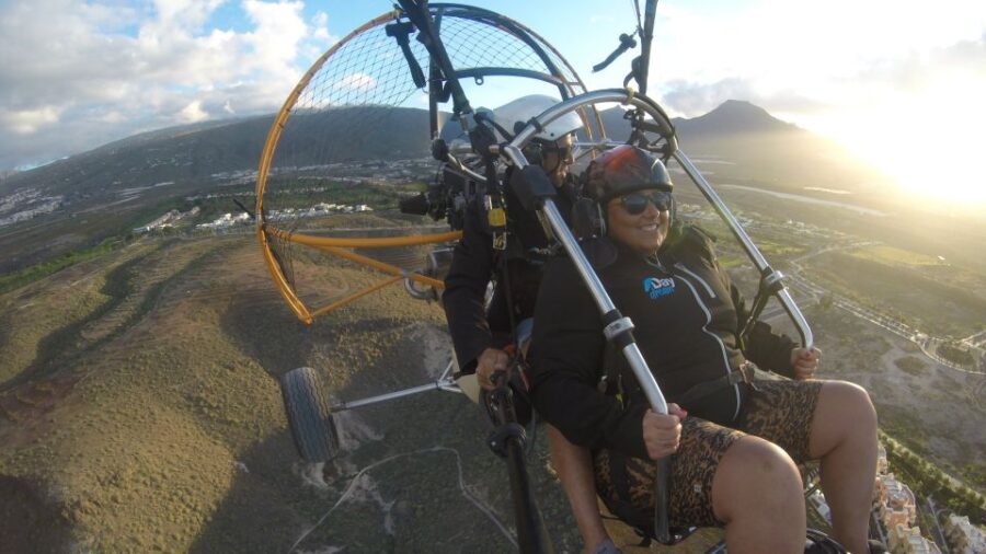 COAST: Fly Over the COASTs of Tenerife by Paratrike! (20MIN)