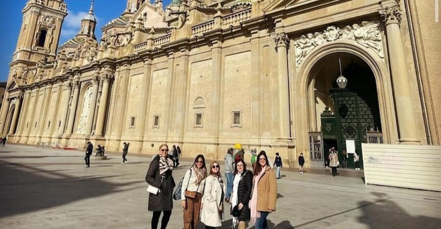 Discover Zaragoza: Complete Tour + Wine and Tapas