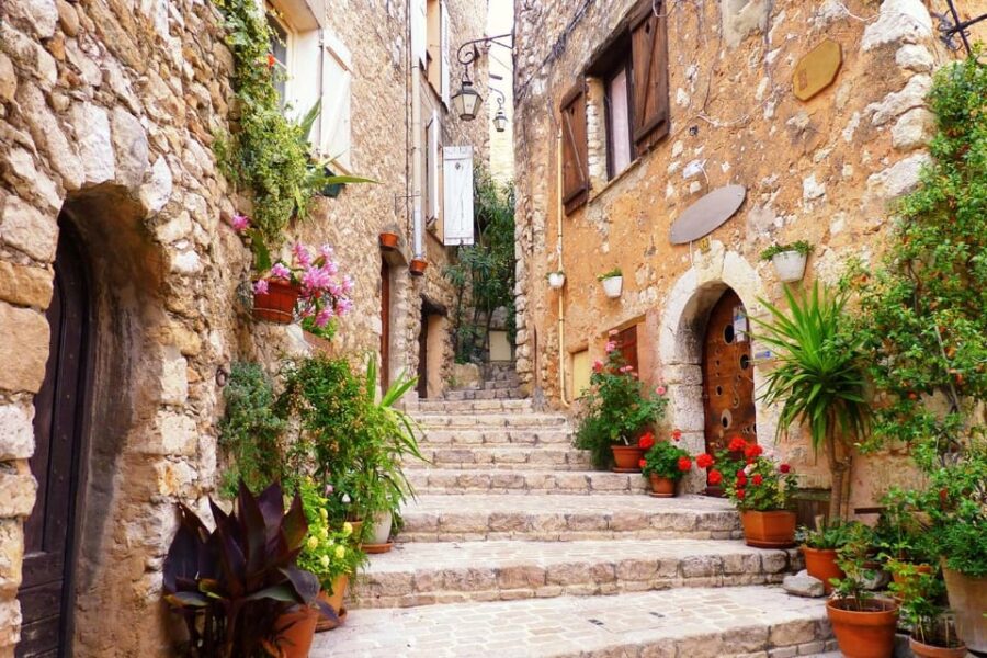 From Grasse: Medieval Villages of Provence Full-Day Tour