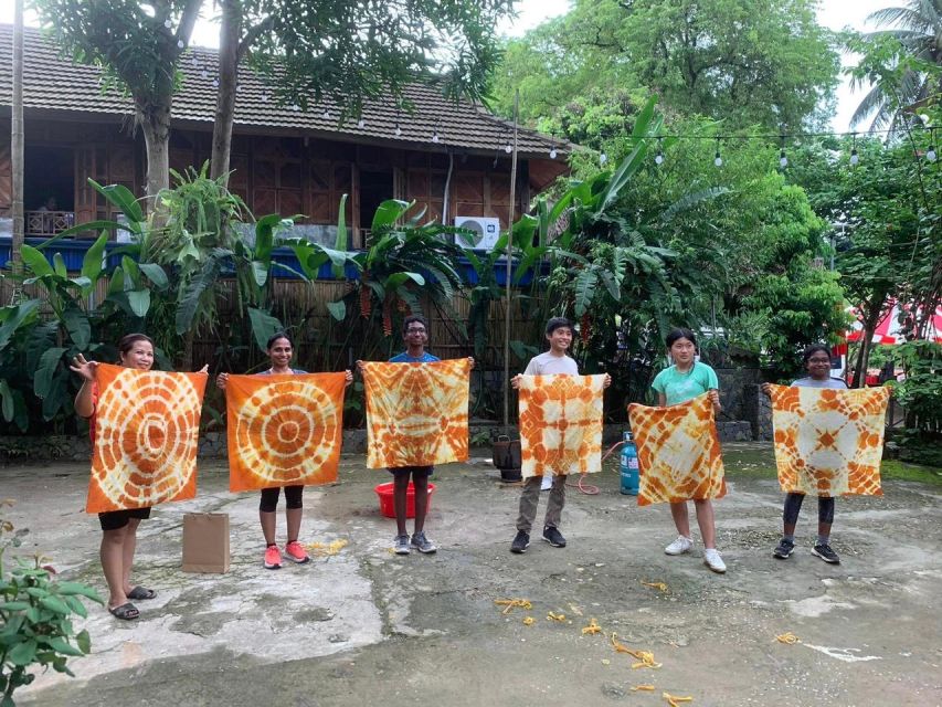 From Hanoi: Full-Day Mai Chau Group or Private Tour