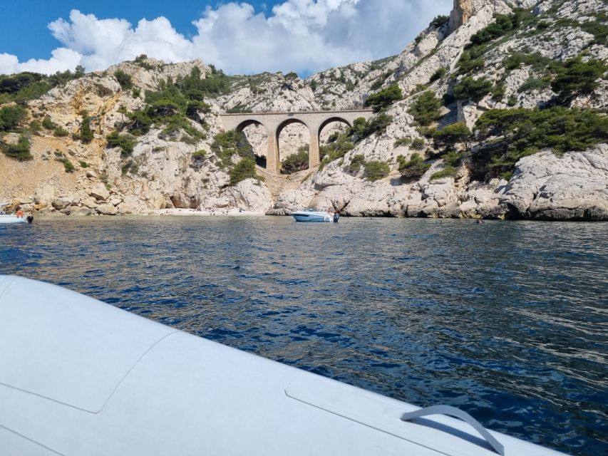 From Marseille: Frioul Islands Boat Tour