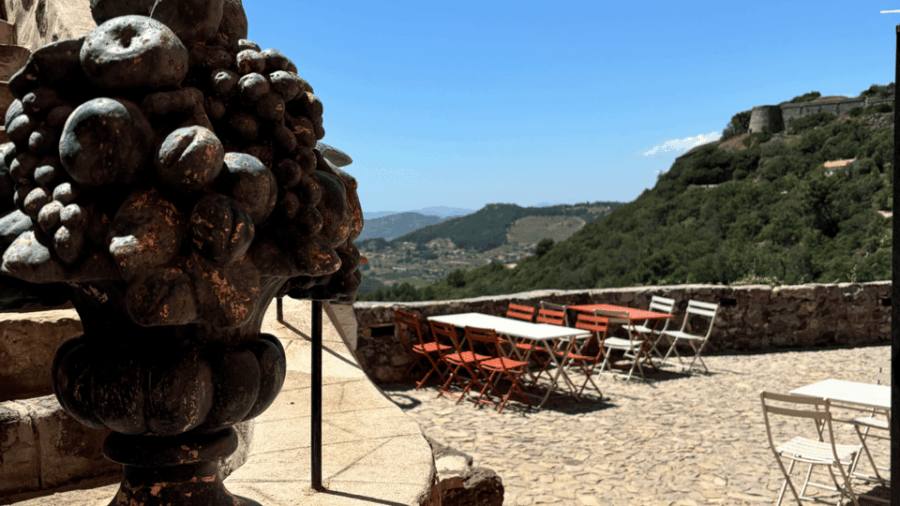 From Medieval Evenos to Bandol Wines : a Taste of Provence