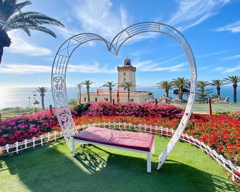 From Tarifa to Tanger: Complete Tour+ Camel Ride+ Food