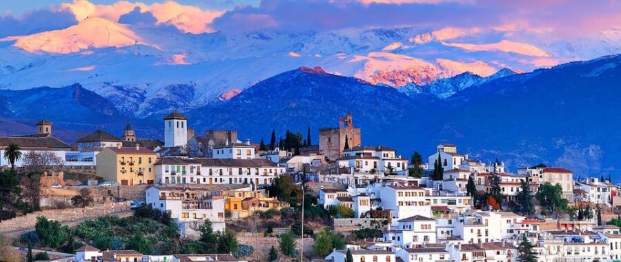 Granada: Private Tour of Albaicín, Sacromonte and Viewpoints