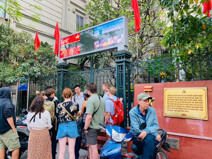 Hanoi: Cho Gioi Vietnam War History Walking Tour