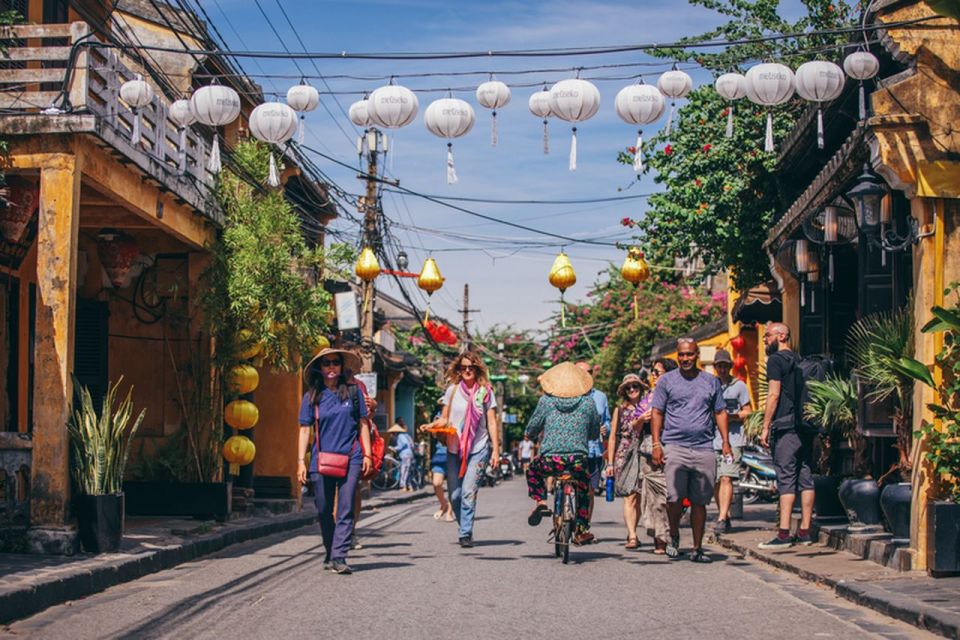 Hoi An: Sunset Food Tasting Tour