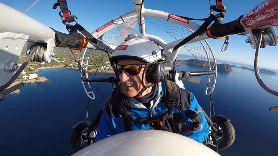 Ibiza: 25min Motorized Paragliding Flight