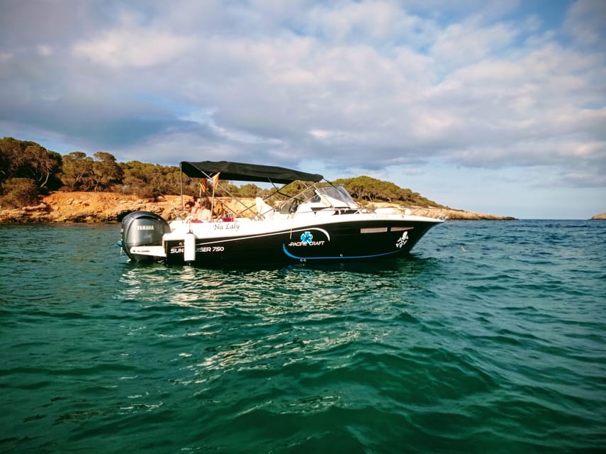 Ibiza: Sunset Tour From the Sea in a Private Boat