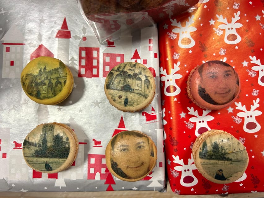 Immortalize Your Souvenir Davignon as a Button