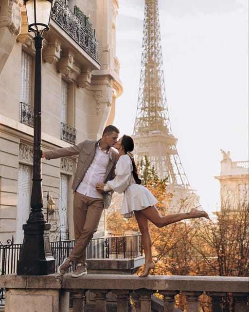 Instagram Tour of Paris With a Private Photographer.