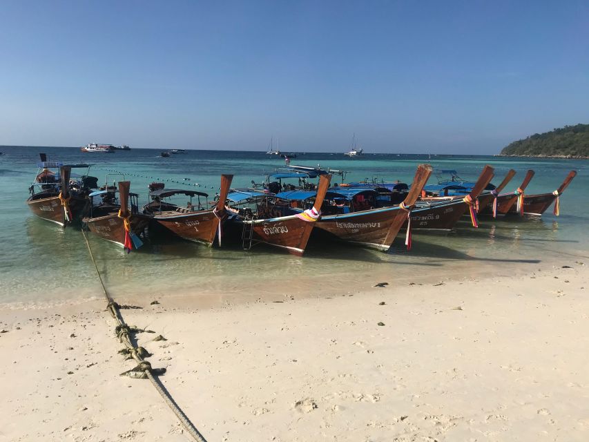 Join Snorkeling Trip 7 Spots Lunch Included