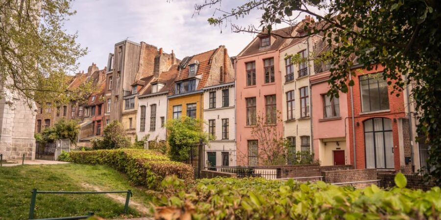 Lille: Private Guided Walking Tasting Tour With a Local