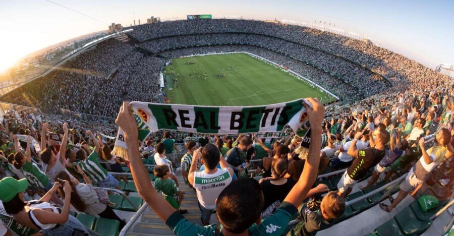 Live Real Betis Football Matches & Atmosphere With Local Fan