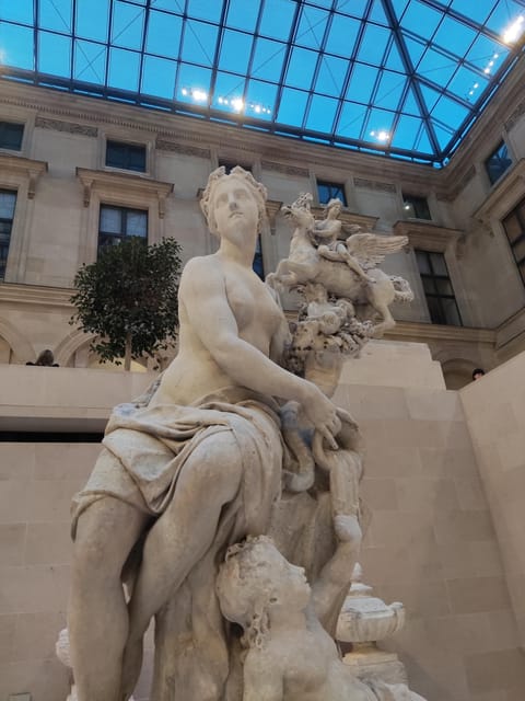 Louvre Museum Guided Tour With Skip-The-Line Entry