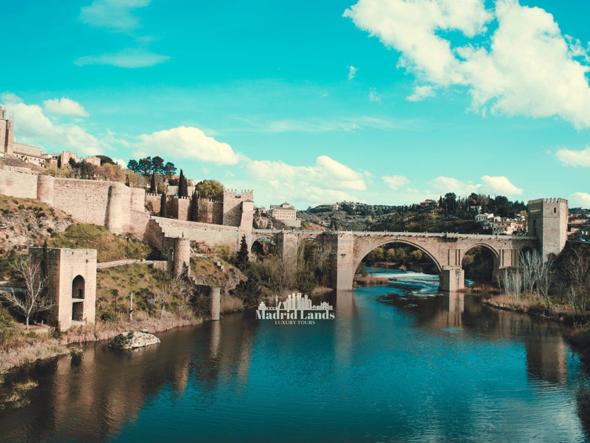 Madrid: Luxury Winnery & Toledo Tour