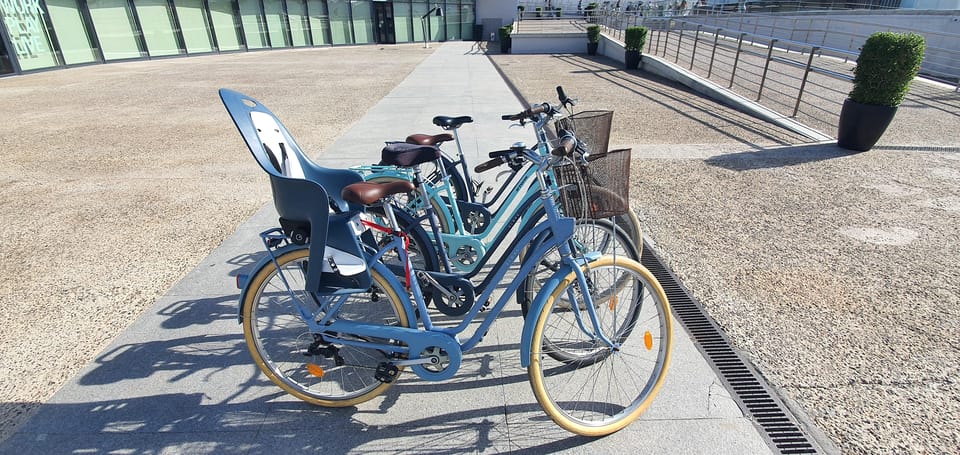 Malaga: Private Bike Rental